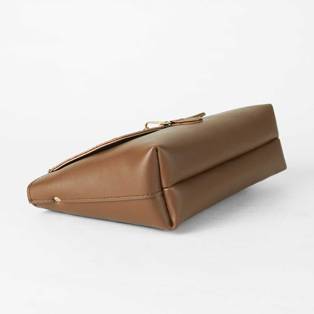 The Farerro Classic Brown Crossbody Bag - The Farerro